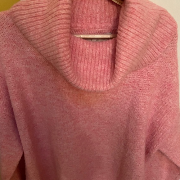 Loft Plus 16-18 Pink/Cream Cowl Neck Sweater - Picture 2 of 8